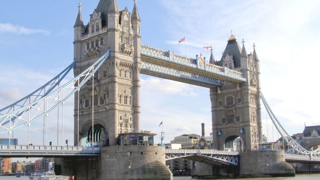 tower-bridge-london-bridge