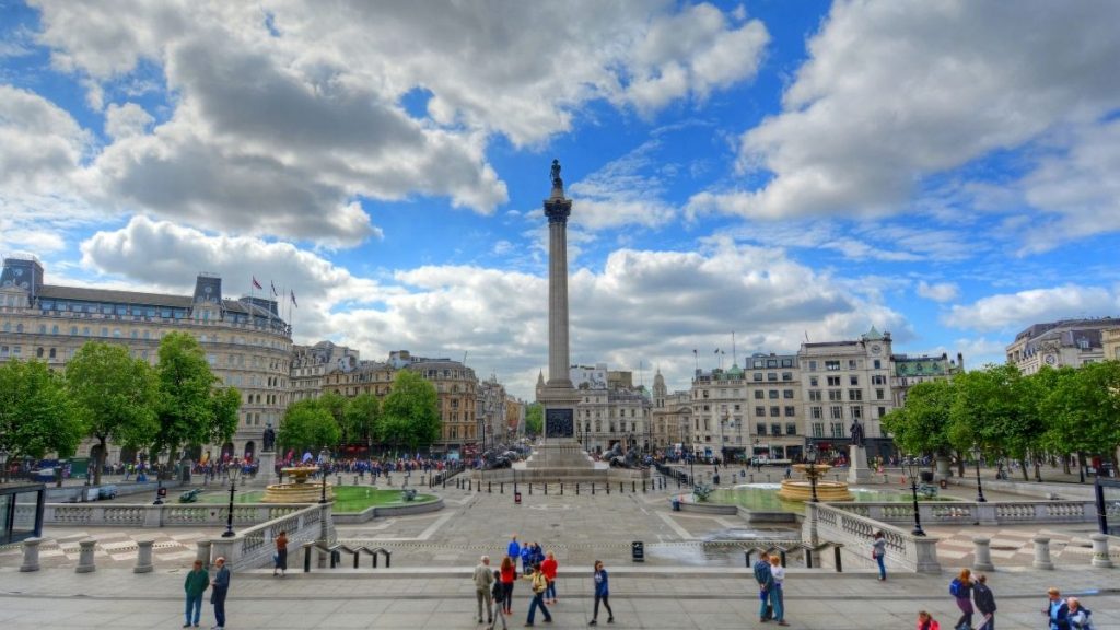 trafalgar-square